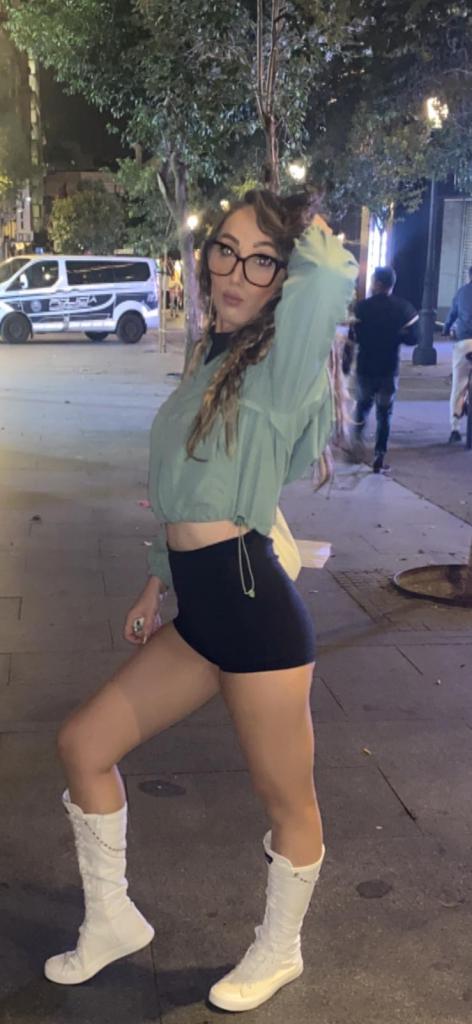 Chica busca chico en Madrid: 