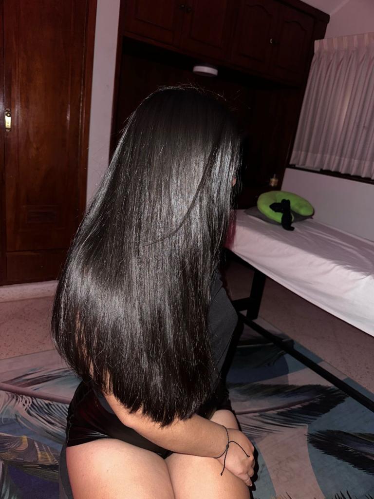 674690457: Chica busca chico en Málaga