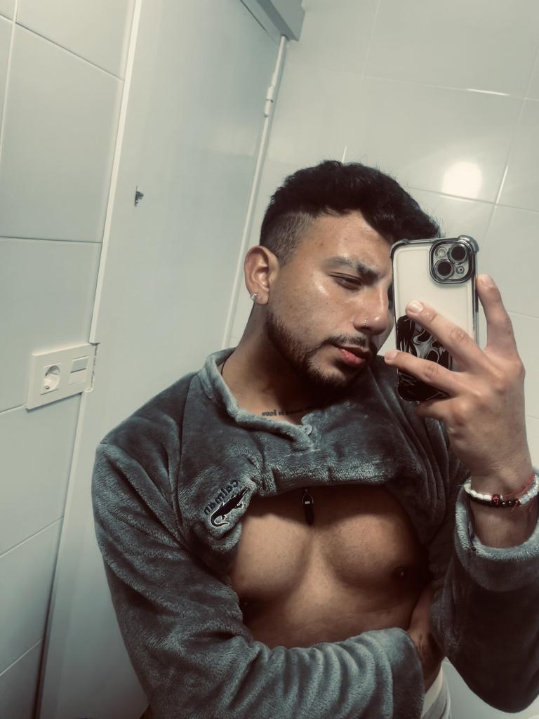 611357712: Chico busca chica en Alicante