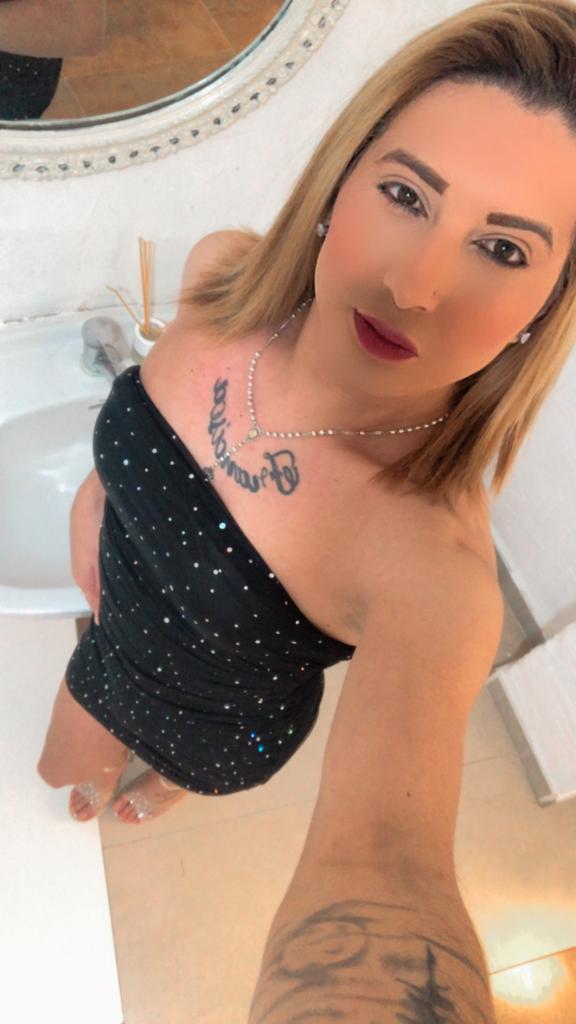 641356232: Transexual en Menorca