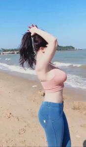 641668387: Chica busca chico en Barcelona