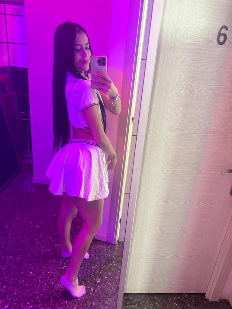 Chica busca chico en Barcelona: 