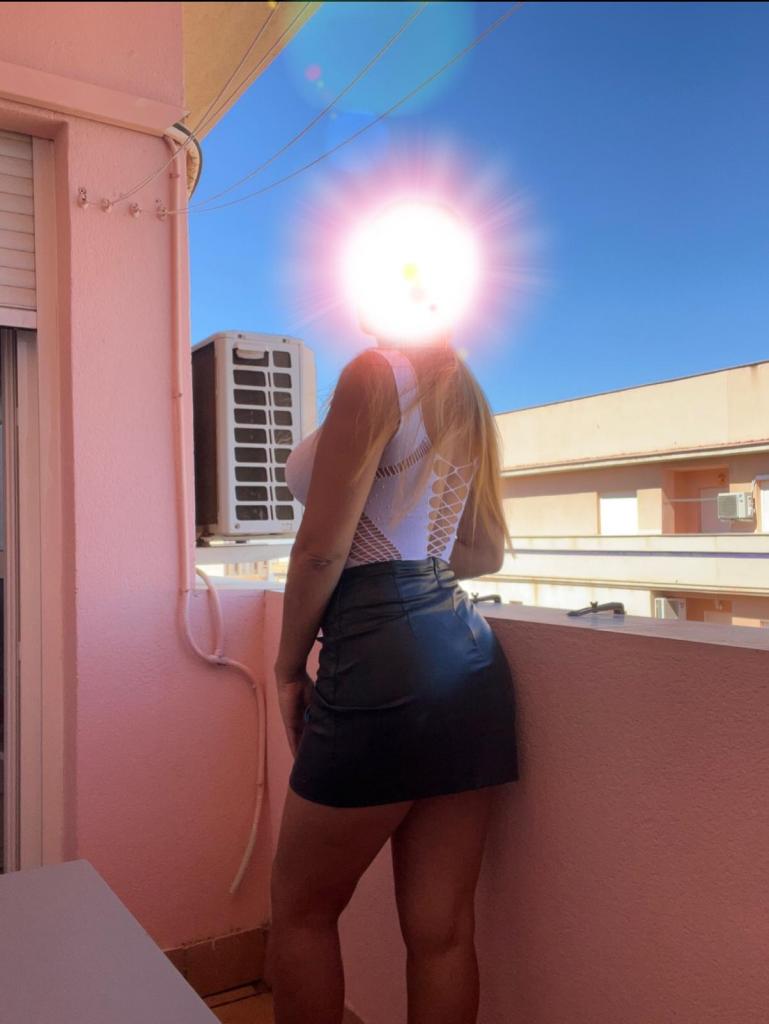 624465778: Chica busca chico en Almería