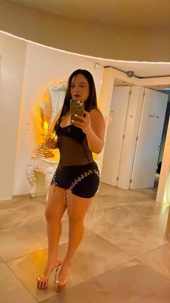 Chica busca chico en Castellón: 