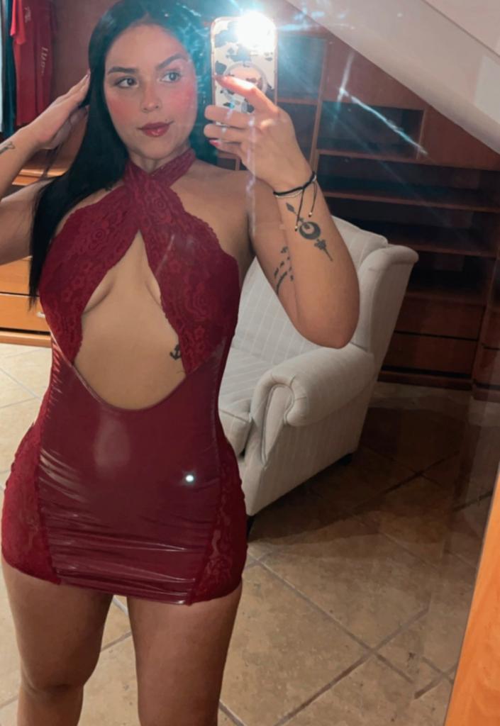 Chica busca chico en Málaga: Chica busca chico