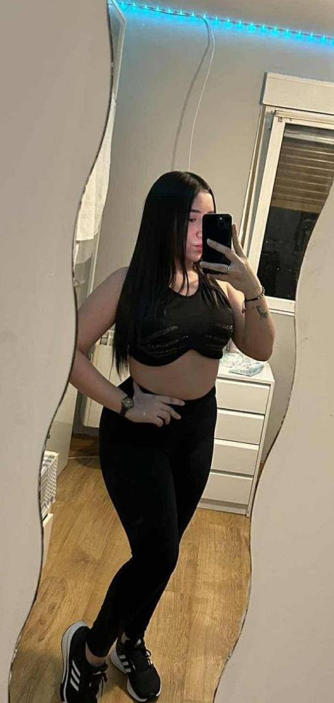 Chica busca chico en Jaén: 