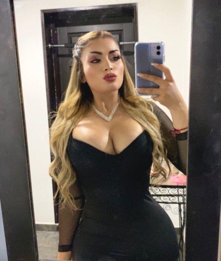 Chica busca chico en Cádiz: 