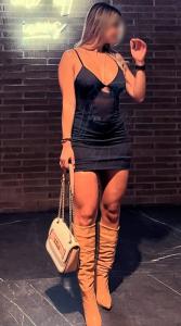 611221421: Chica busca chico en La Coruña