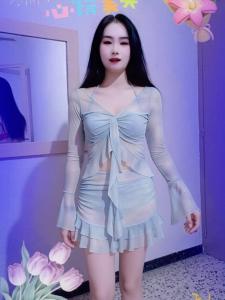 641070872: Chica busca chico en La Coruña