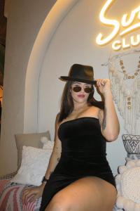 632904138: Chica busca chico en La Coruña