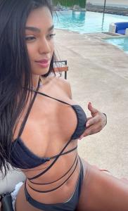 613308059: Chica busca chico en Murcia