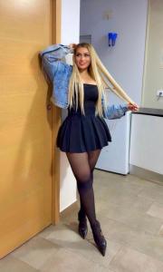 613321218: Chica busca chico en Cádiz