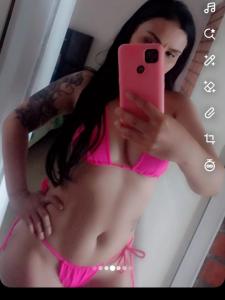 631501733: Chica busca chico en Barcelona