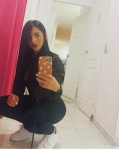 637583440: Chica busca chico en Málaga