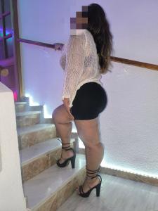 664802797: Chica busca chico en Murcia