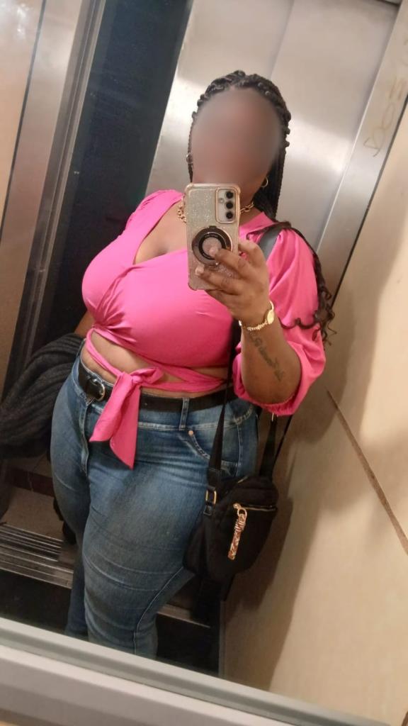 Chica busca chico en La Coruña: 