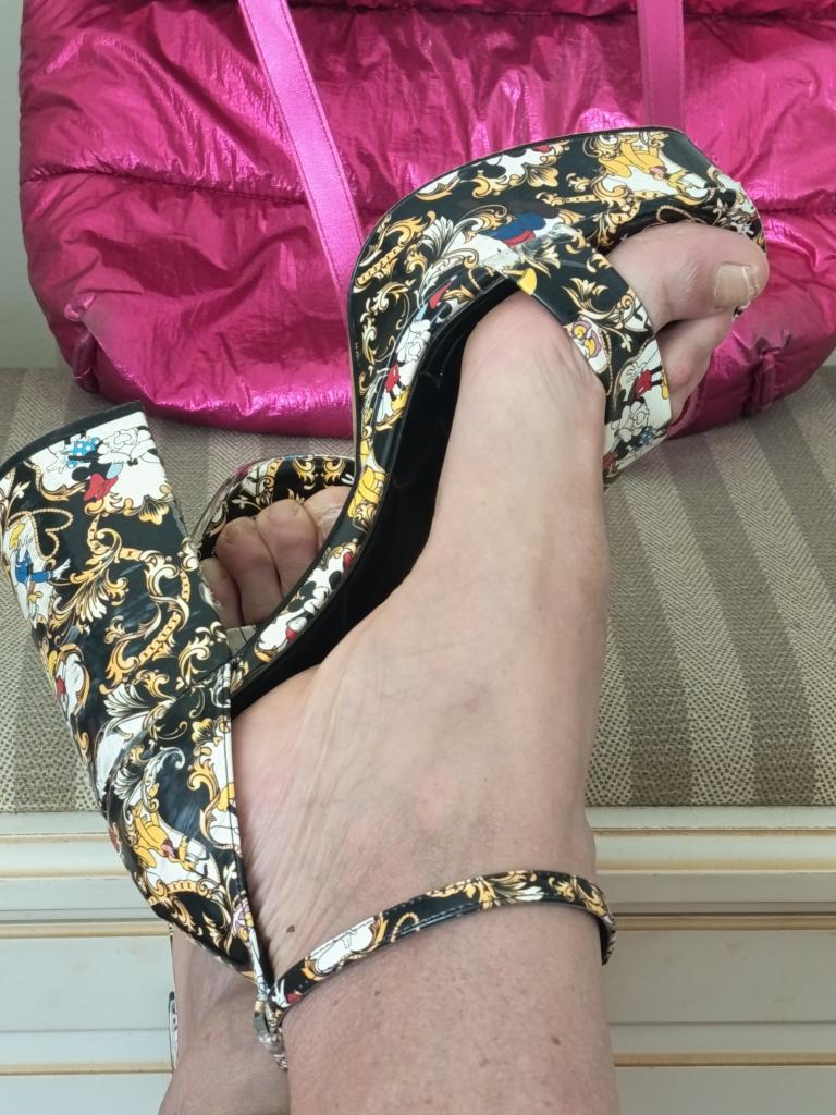 Chica busca chico en Tenerife: 