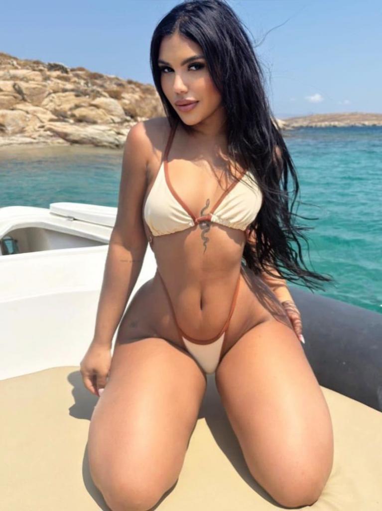 634866342: Chica busca chico en Ibiza