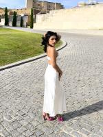 617129092: Chica busca chico en Barcelona