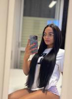 610771474: Chica busca chico en Málaga