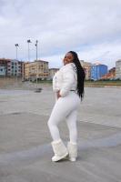 613296788: Chica busca chico en Cantabria