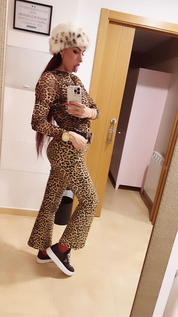 637996155: Transexual en Badajoz