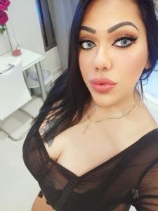 631849711: Transexual en Huelva