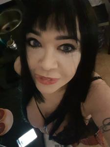 Chica busca chico en Asturias: 