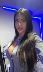 623139678: Chica busca chico en Barcelona