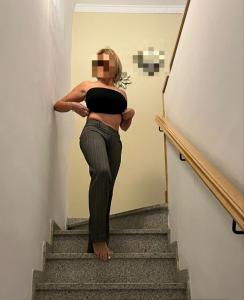 642716709: Chica busca chico en Granada