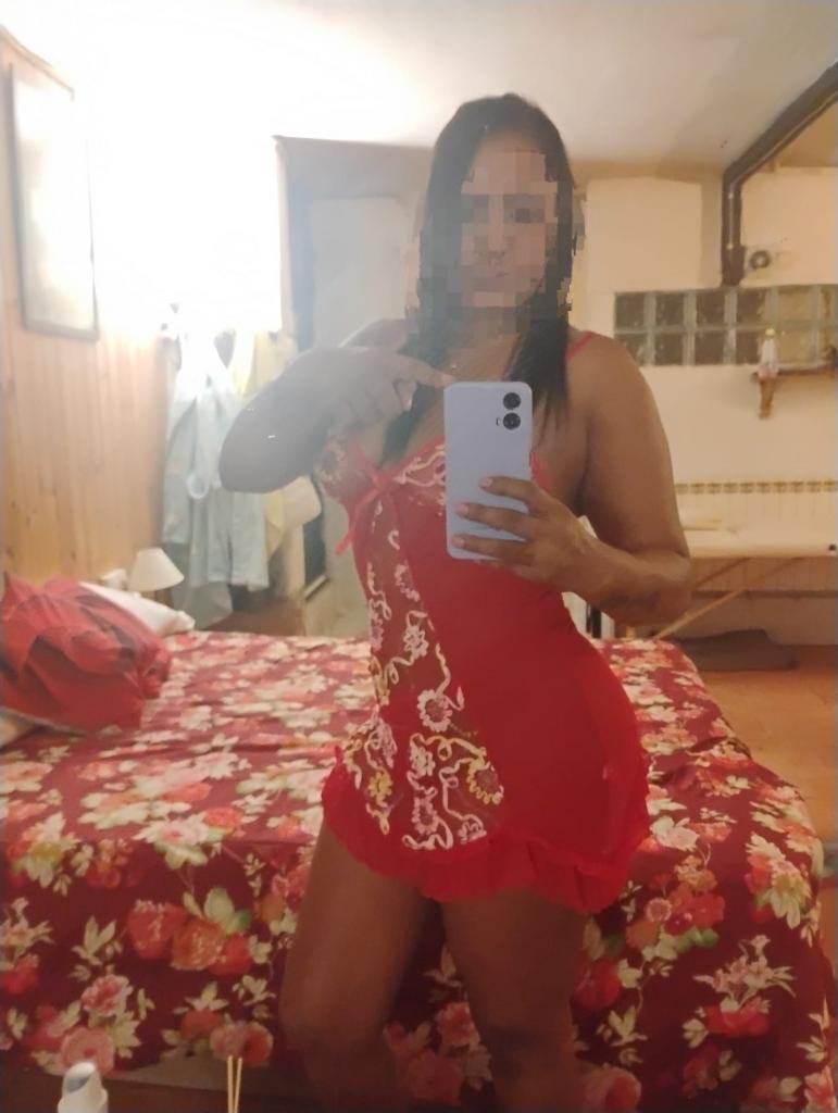 656437917: Chica busca chico en León