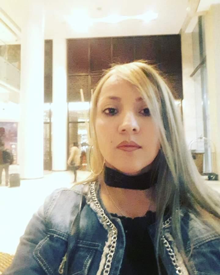 632226865: Chica busca chico en Valencia