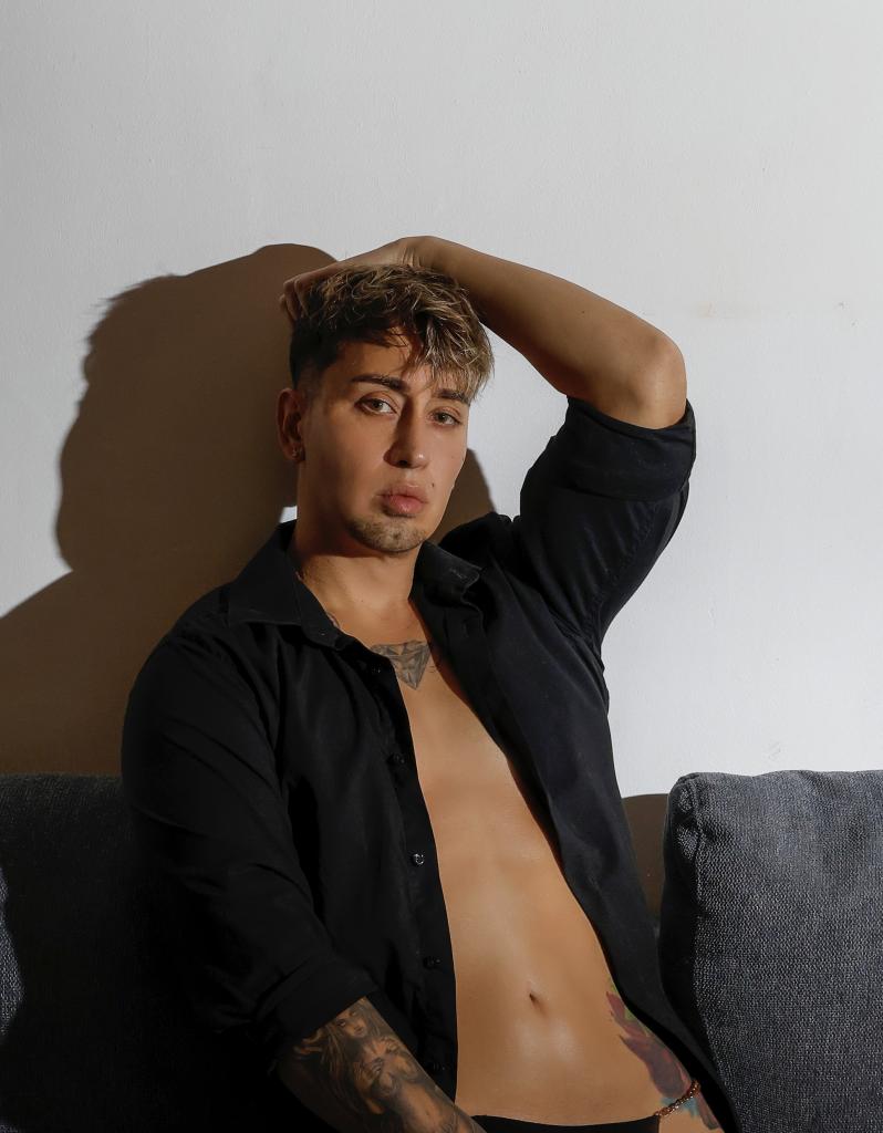 Chico busca chica en Valencia: 