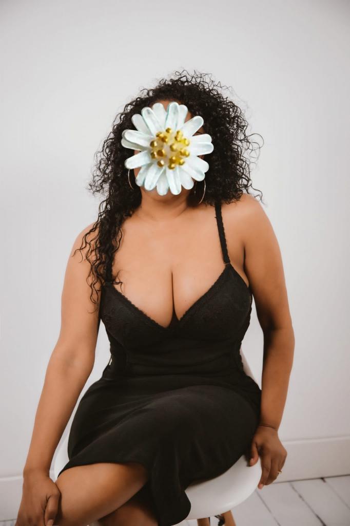 Chica busca chico en Asturias: 