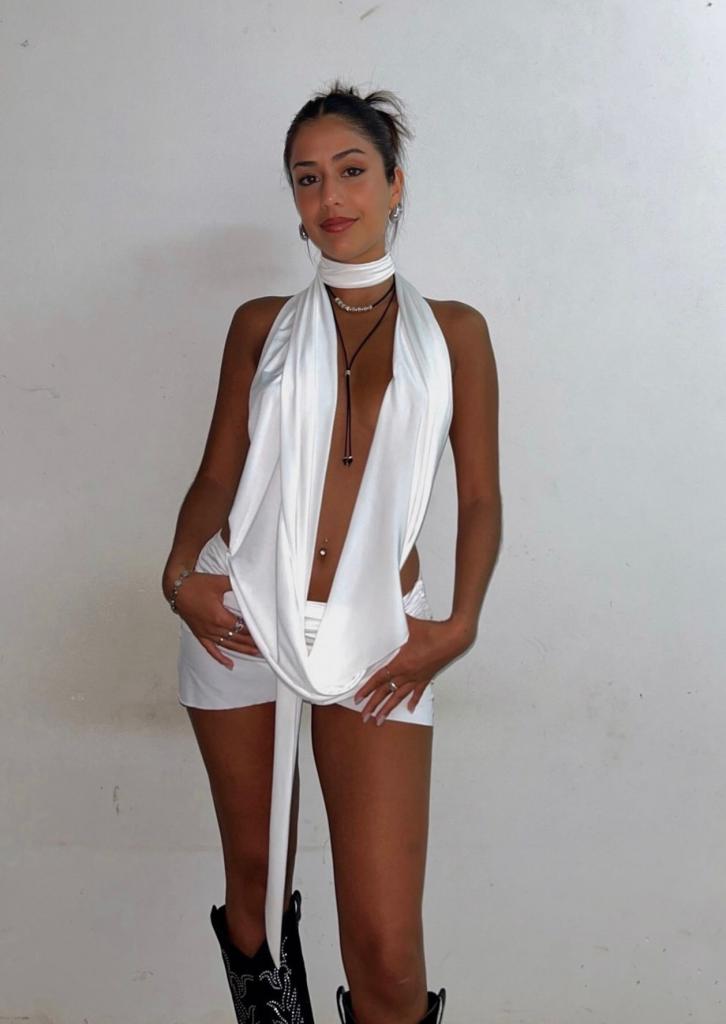 Chica busca chico en Ibiza: 