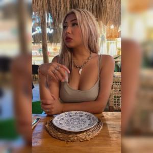 666808974: Chica busca chico en Murcia