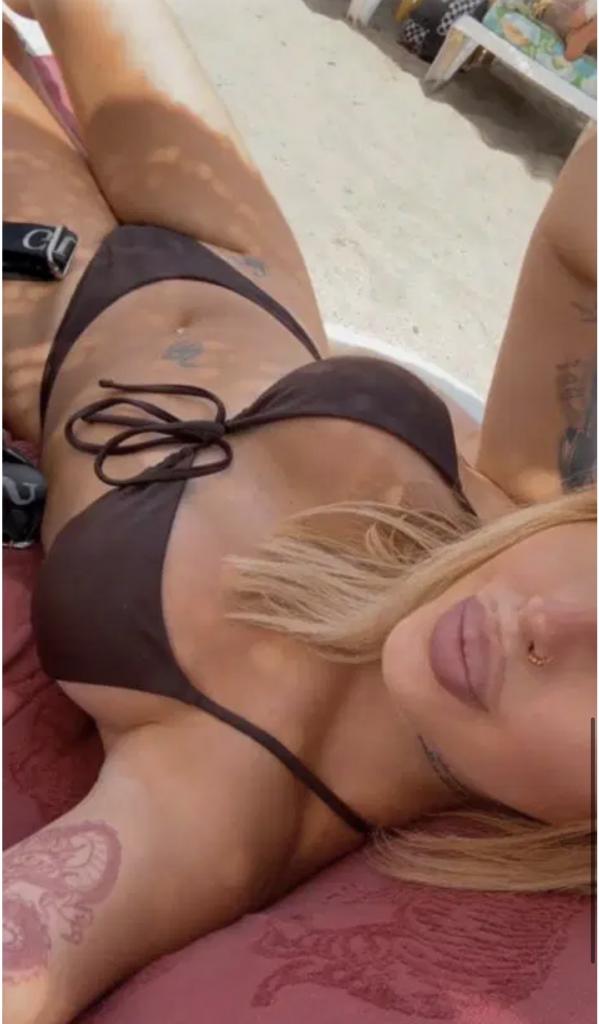 Chica busca chico en Málaga: Chica busca chico