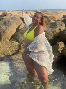 641498198: Chica busca chico en Madrid