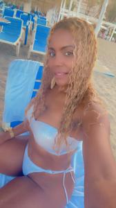 603301106: Chica busca chico en Las Palmas