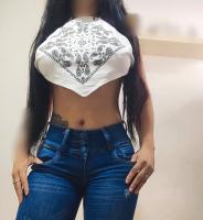 614751490: Chica busca chico en Gerona