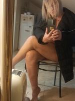 645179853: Chica busca chico en Pontevedra