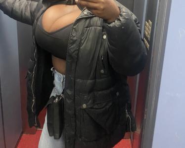 Chica busca chico en Barcelona: 