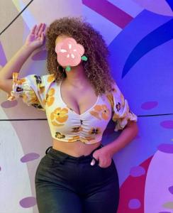 612549860: Chica busca chico en Madrid