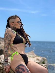 Chica busca chico en Cádiz: 