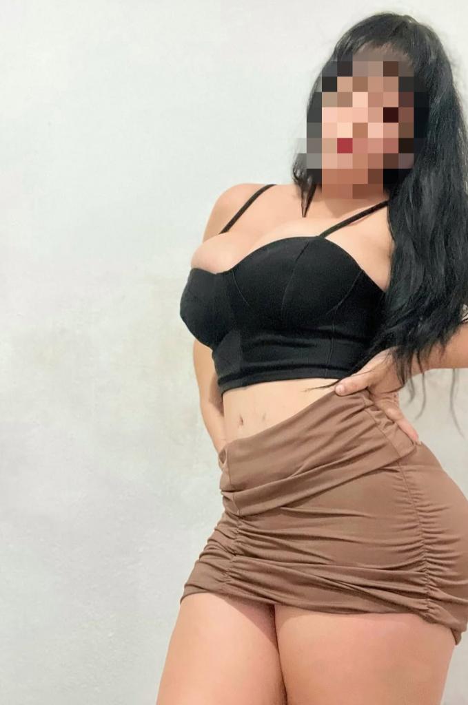 624518178: Chica busca chico en Albacete