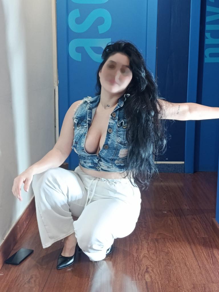 666188475: Chica busca chico en Alicante