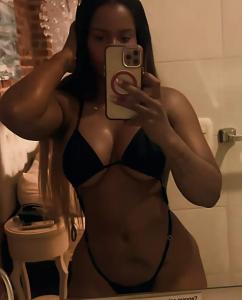 663216611: Chica busca chico en Zaragoza