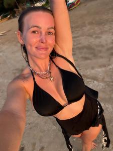 612482847: Chica busca chico en Madrid