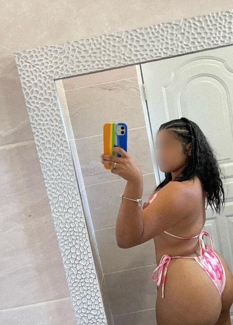 624131295: Chica busca chico en Pontevedra