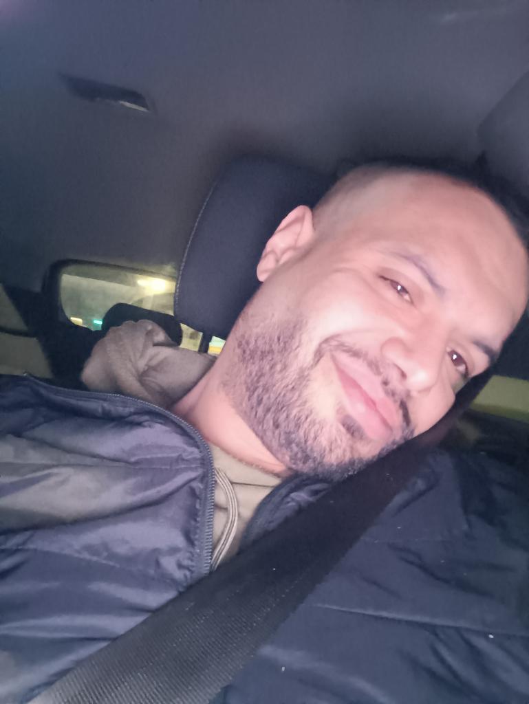 Chico busca chica en Castellón: 